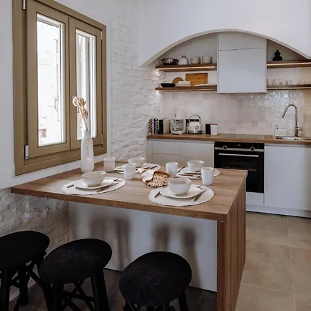 Elegant Kythnos Orangerie 4 Bedrooms Private Terrace With Infinity Pool Captivating Sea Views Bbq Close To , * Agios Dimitrios (Kythnos)