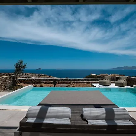 Elegant Kythnos Orangerie 4 Bedrooms Private Terrace With Infinity Pool Captivating Sea Views Bbq Close To ,